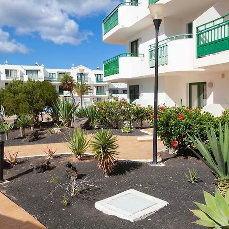 Luxury Beach Front Apartmentos Tahiche Costa Teguise Exterior foto