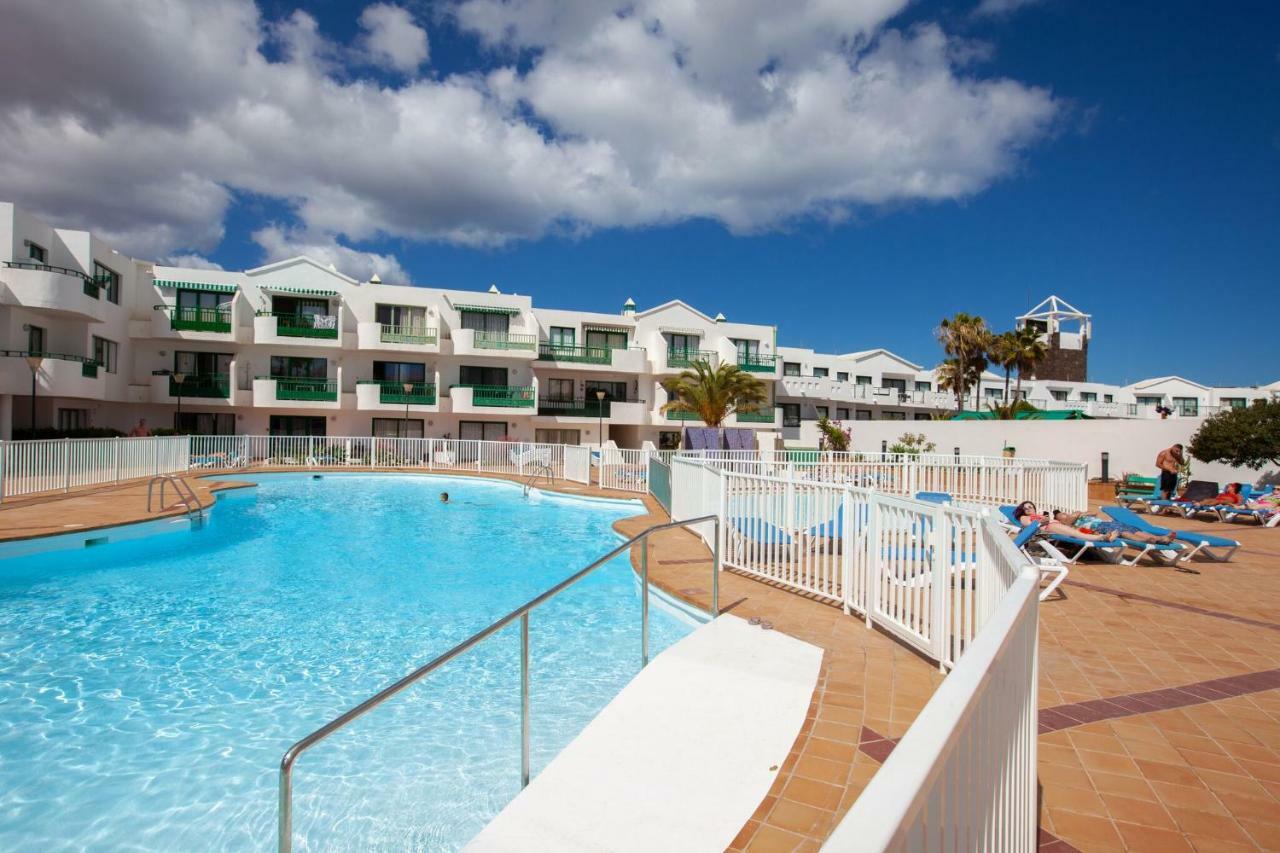 Luxury Beach Front Apartmentos Tahiche Costa Teguise Exterior foto